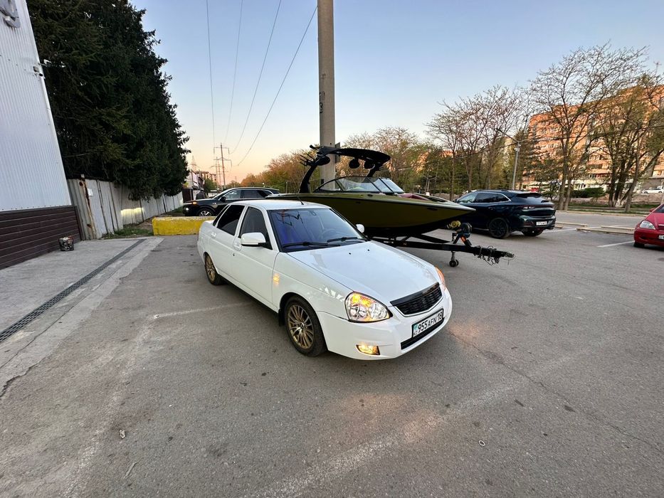 Лада приора 2013 года 1.6