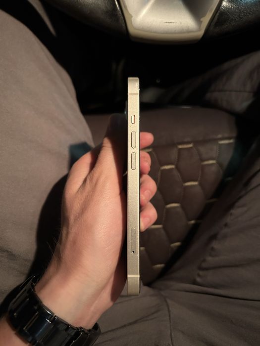 Продам iphone 13
