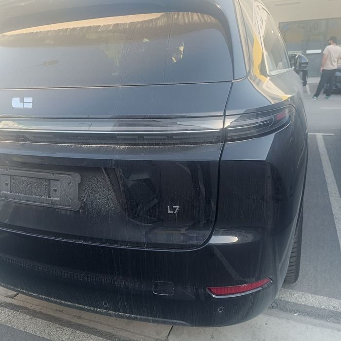 Li 7 restayling full gibrid