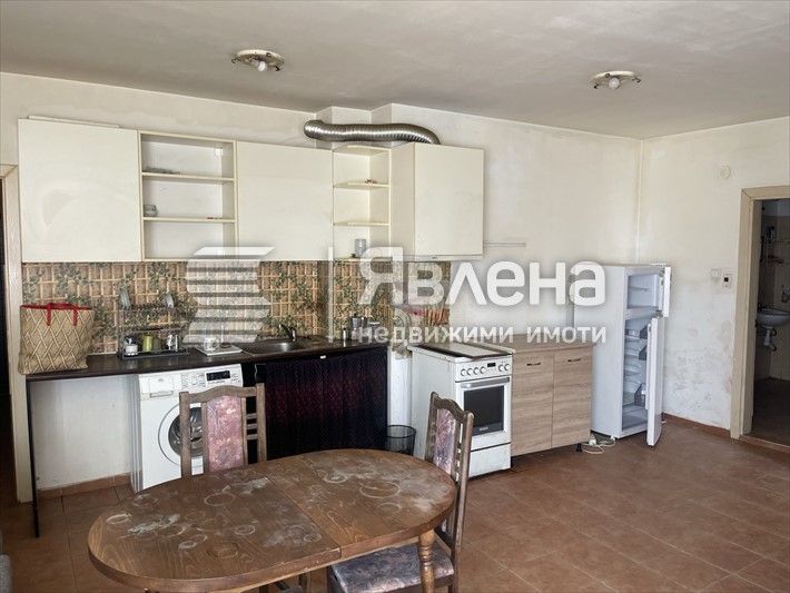 Продава се Тристаен апартамент в София, Витоша - 92 кв.м за 1631 €/кв.м - Снимка #1