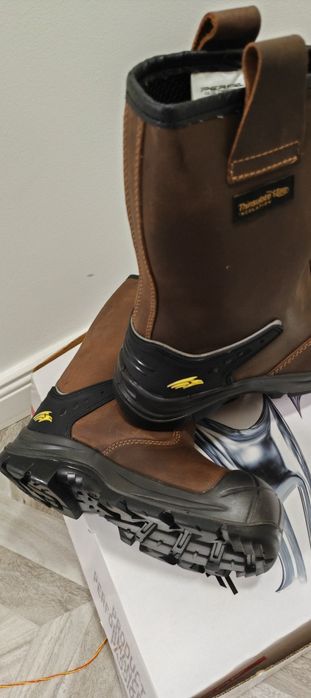 Bocanci de protecție