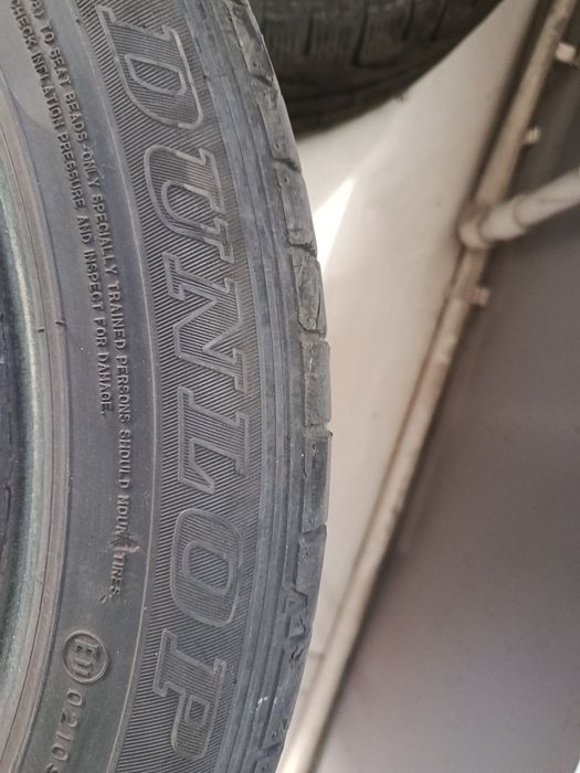 Продам летнюю резину DUNLOP б/у
