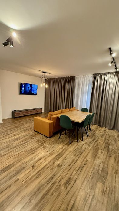 Apartament modern cu 3 camere de închiriat – Decebal Residence | 83 mp | Parcare inclusă | Direct proprietar