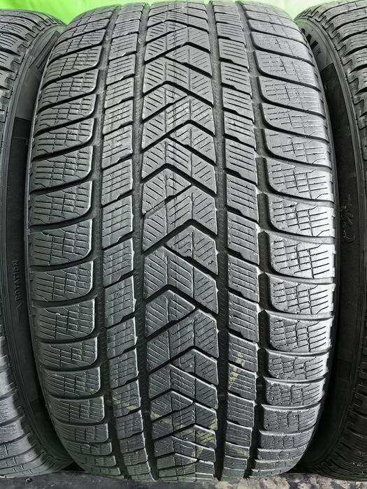 305/40R20 Pirelli 6-5,6mm stare foarte bună