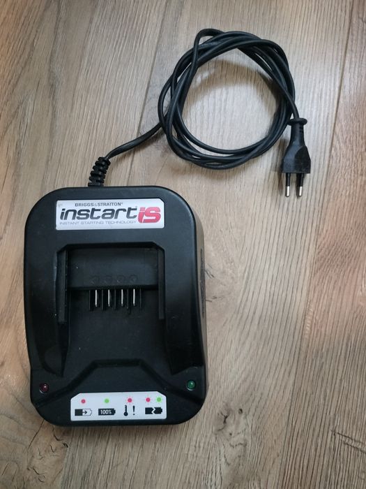 Încărcător briggs stratton