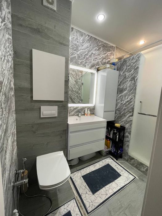 Продам евродвушку с современным ремонтом