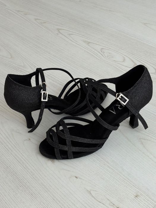Обувки за танци Leticia Black Pro