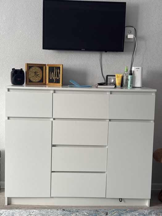 Срочно продам тумбу в идеальном состоянии