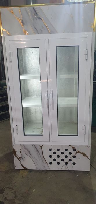 Холадильник витрина