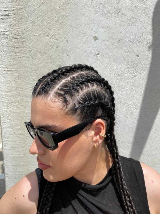 Împletituri pe scalp - Braids