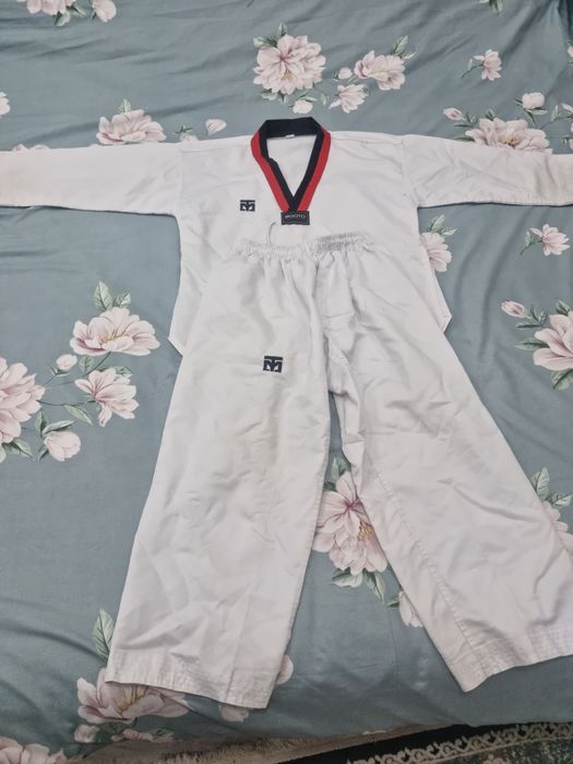 Подростковая одежда для спорта Тайквандо