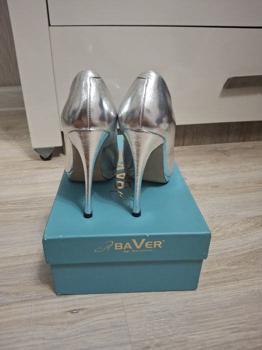 Туфли  Baver  36 размер