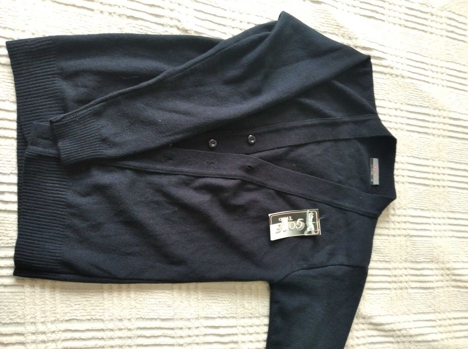 Мужские кофты, костюмы продам