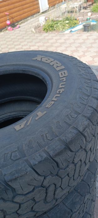 Продам Четыре баллона 265/75/16