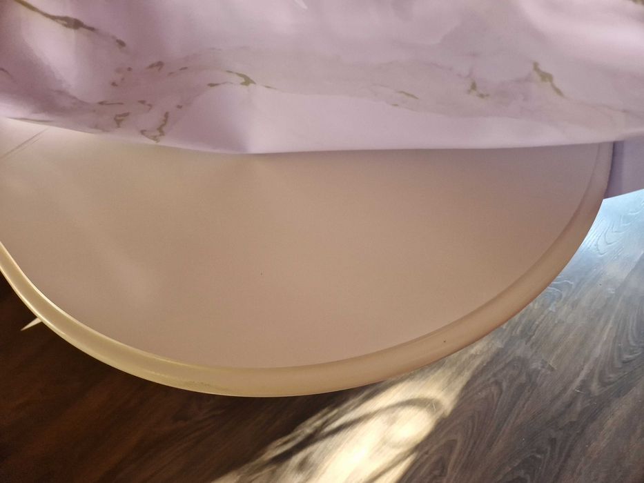 Стол со стульями