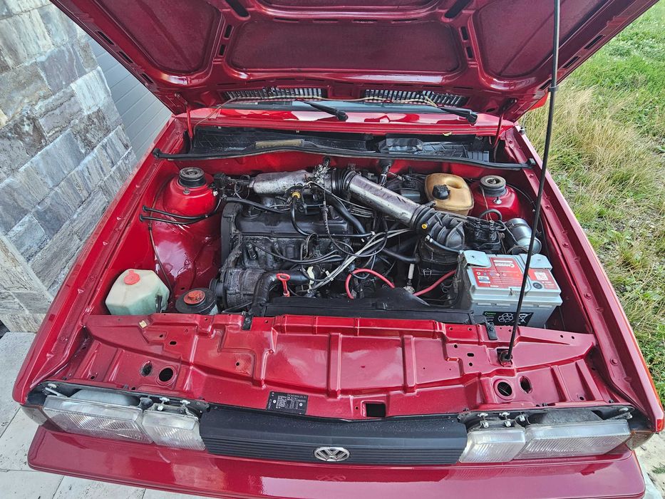 Vand vw scirocco 1,8 injecție, an fabricație 1989