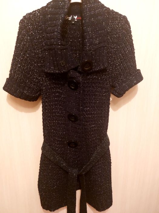 Продам женский кардиган.