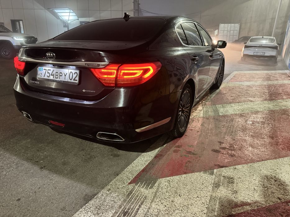 Продам машину kia quoris