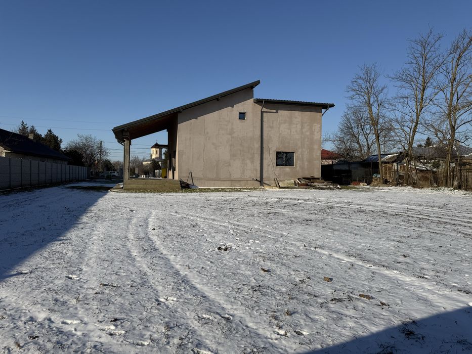 Casa Noua 200mp + Terasa teren 1600mp Structura finalizata , Ciochina