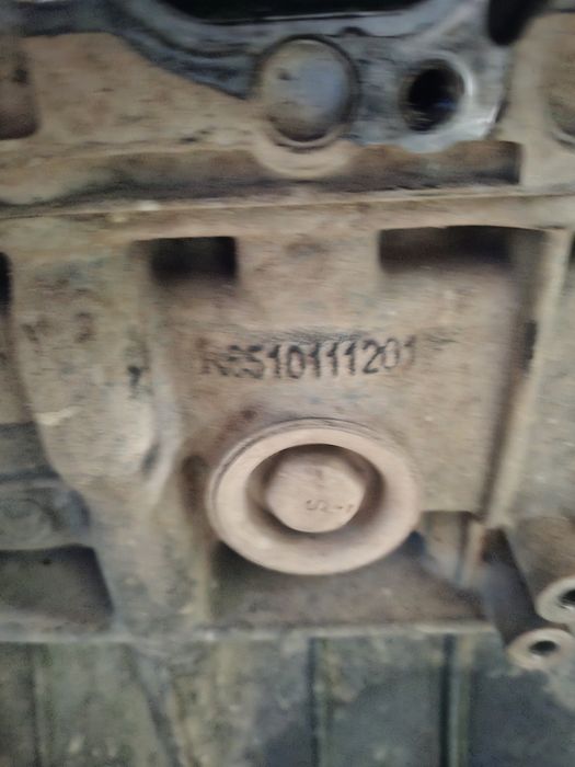 Motor mercedes  om651930