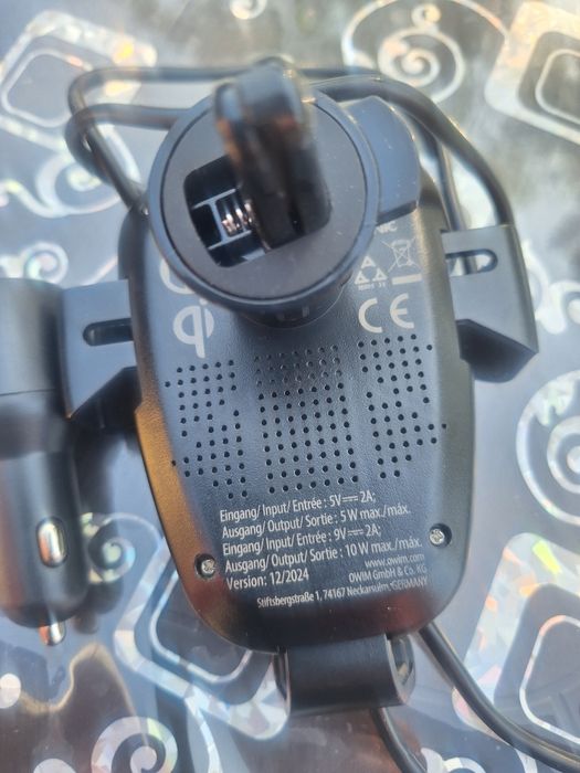 Vand suport telefon cu incarcator