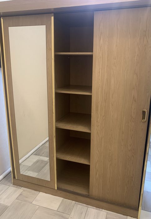 Шкаф купе трехстворчатый