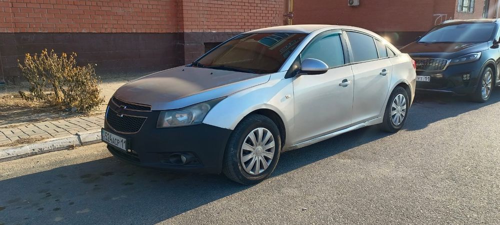 Шевроле Круз 1.8
