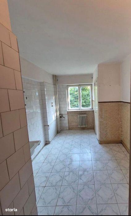 Apartament 2 camere foarte spatios cu 2 balcoane