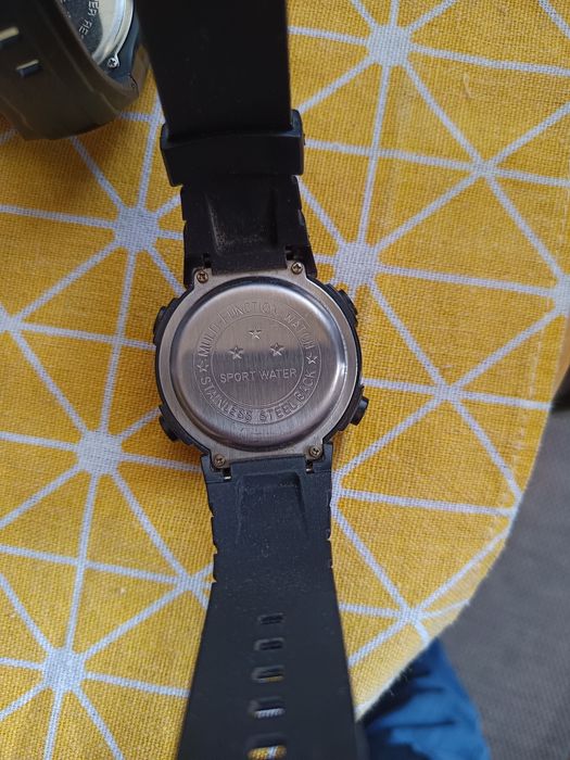 Мъжки и дамски часовници