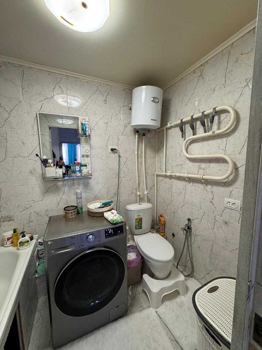 S Продам 3-х ком на 4 мкр