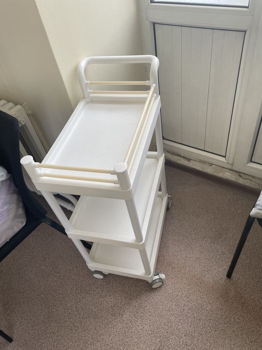 Помощник косметолога