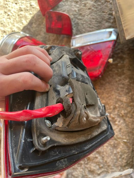 Задние стоп сигналы