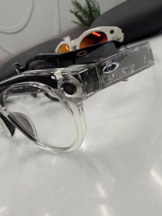 Смарто-очки Oakley Meta