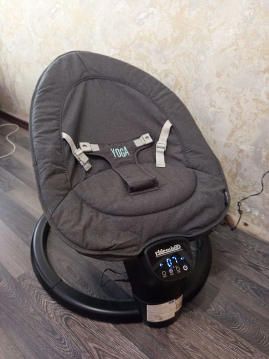 Бебешко люлеещо столче Chipolino Yoga – много запазено
