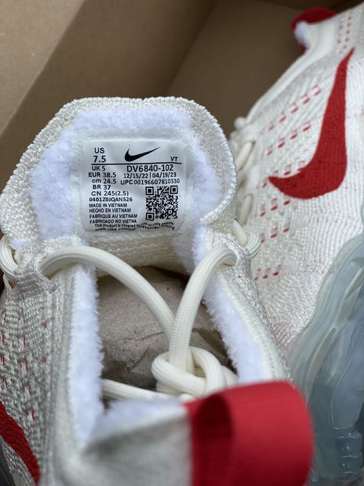 adidasi originali Nike VaporMax  noi in cutie