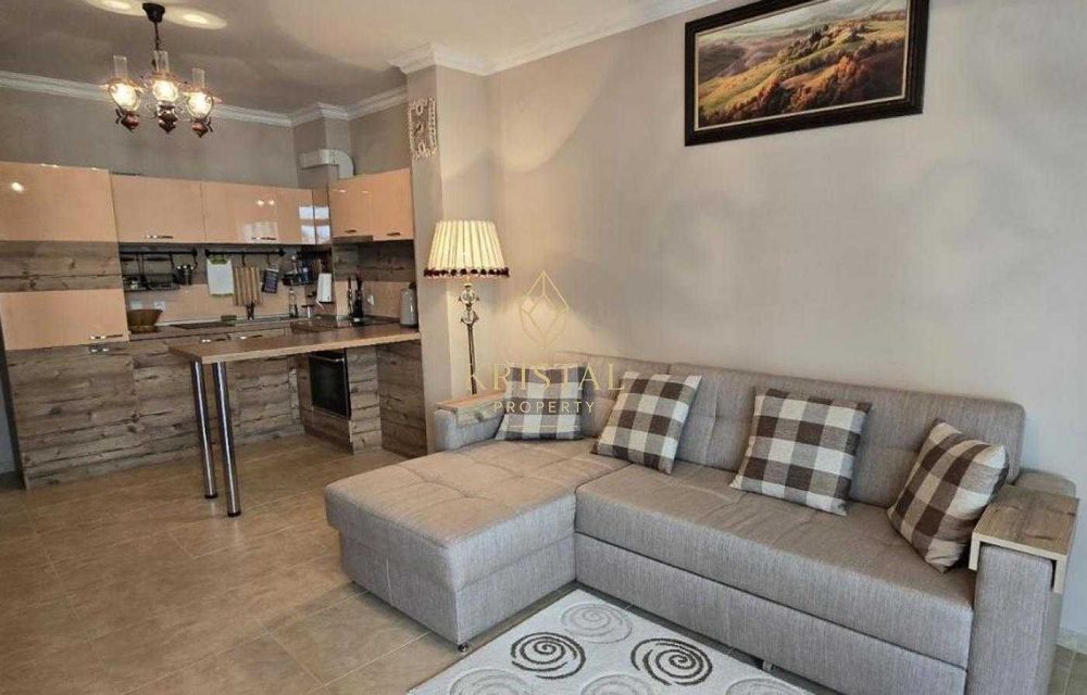 Продава се Двустаен апартамент в Свети Влас - 70 кв.м за 1829 €/кв.м - Снимка #2