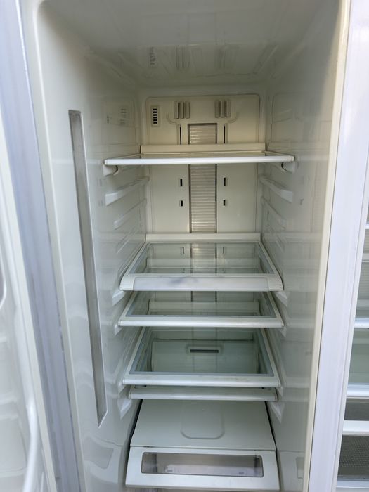 Холодильник LG с кристаллами