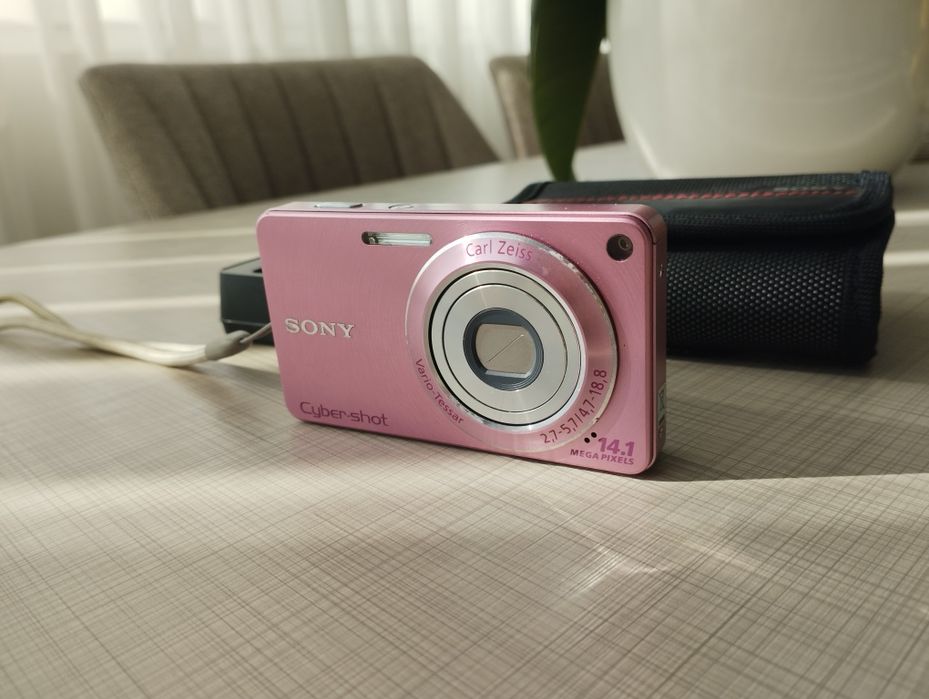 Sony Cyber-shot DSC-W350
