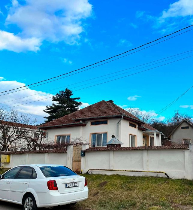 Casa de vanzare