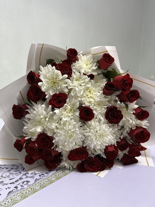 Гүл сатылады, Бағасы 12 мың.