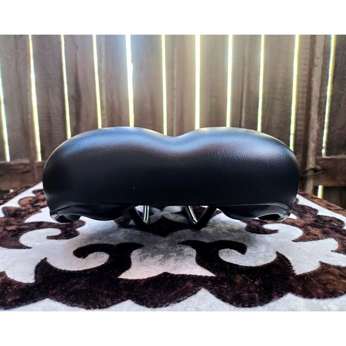 Седло велосипедное Selle Royal