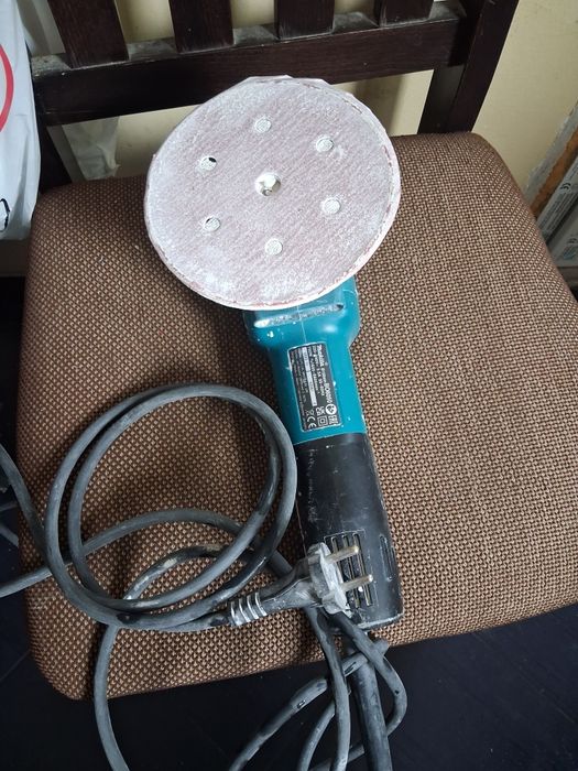 makita  ексцентър щлайф машина  BO5060