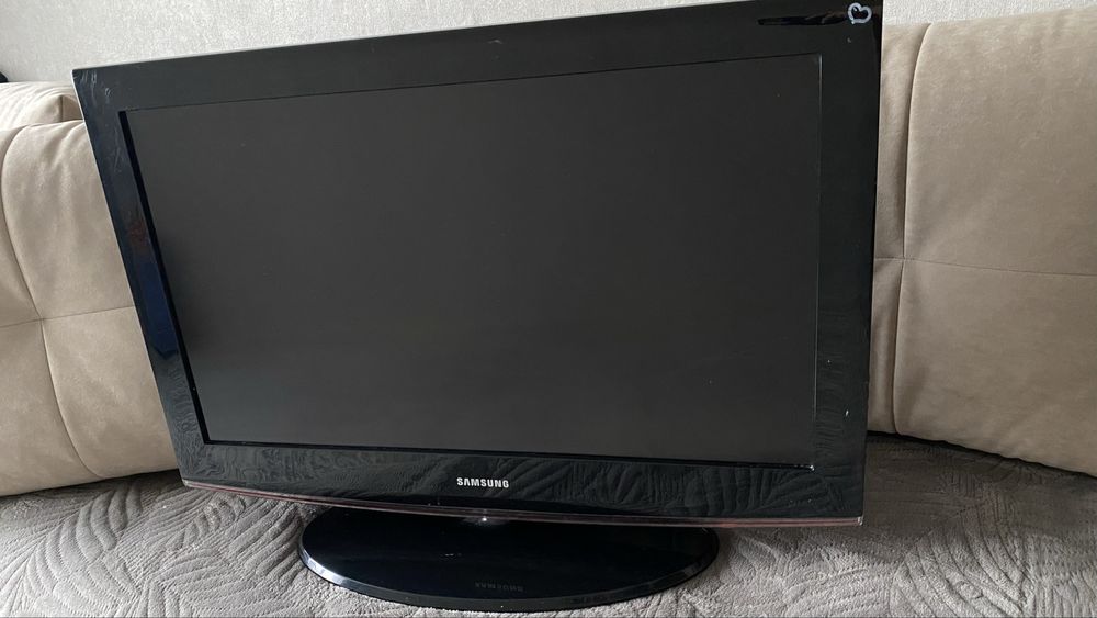 Продам телевизор Samsung