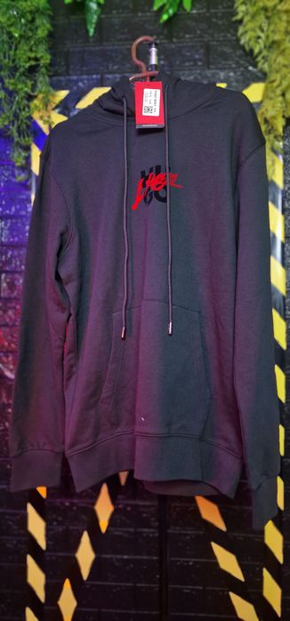 Bluzon Hugo Outlet - 50 % Discount