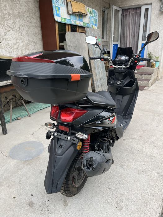Продам мопед Самурай новый пробег 1500