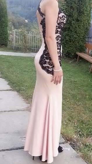 Vand rochii marimea s