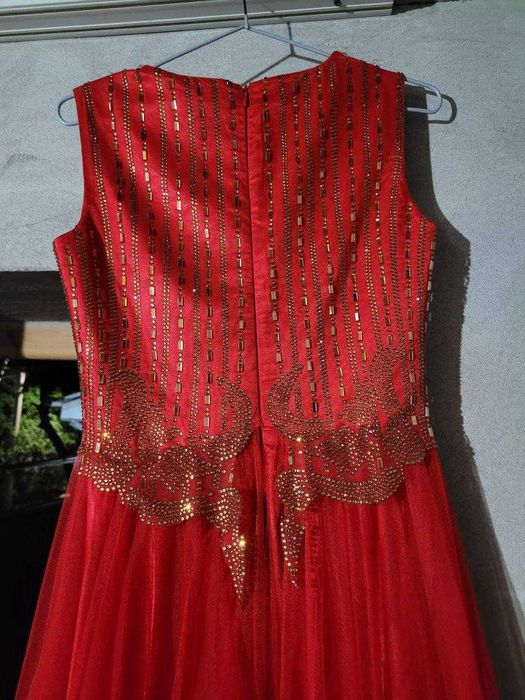 вечерное платье красное