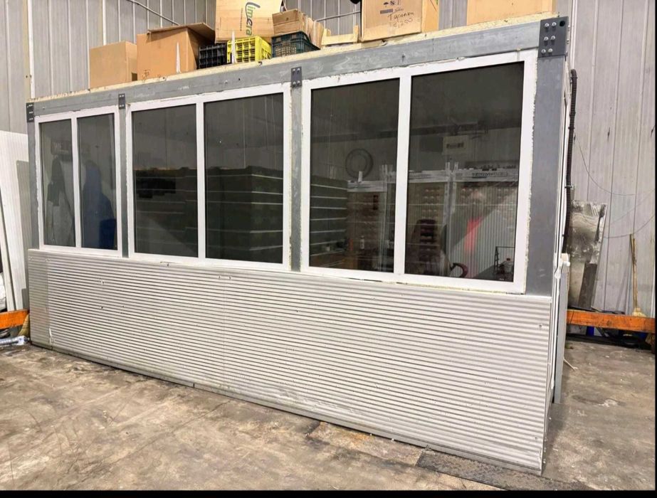 Мобилен офис /Фургон