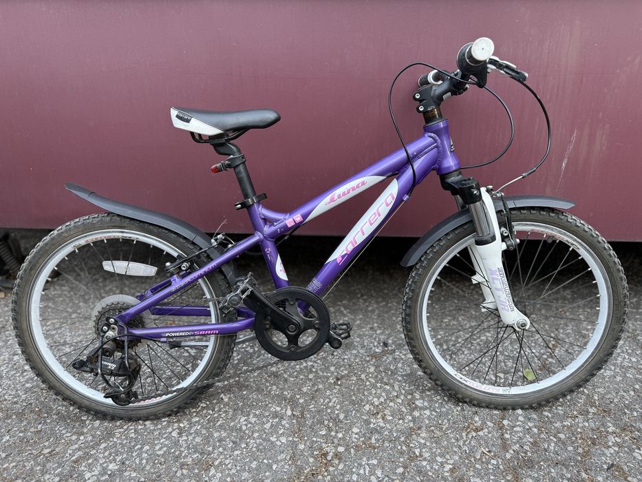 Детски велосипед Carrera Luna 20”/ Подарък каска 52-55 см