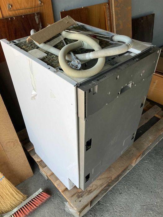 Съдомиялна за вграждане BEKO за ремонт